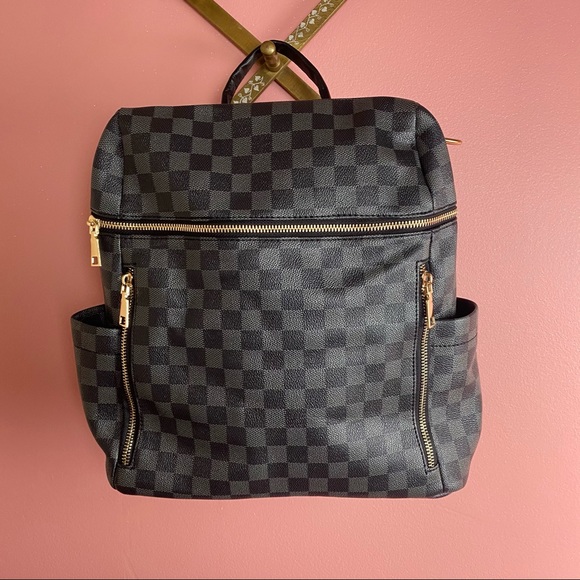 The Anistyn Checkered Horizontal Zip Backpack - Picture 1 of 5